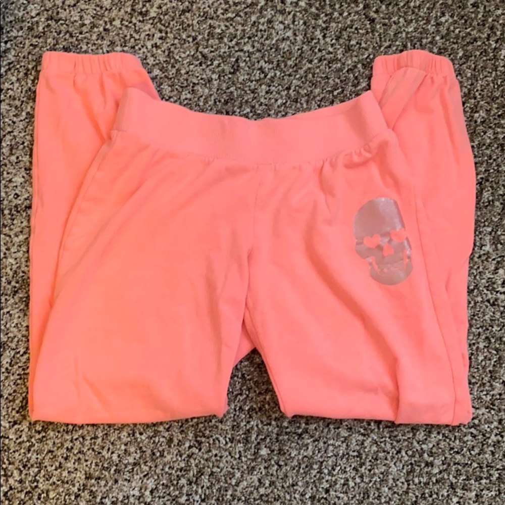 Super cozy Capri coral sweatpants